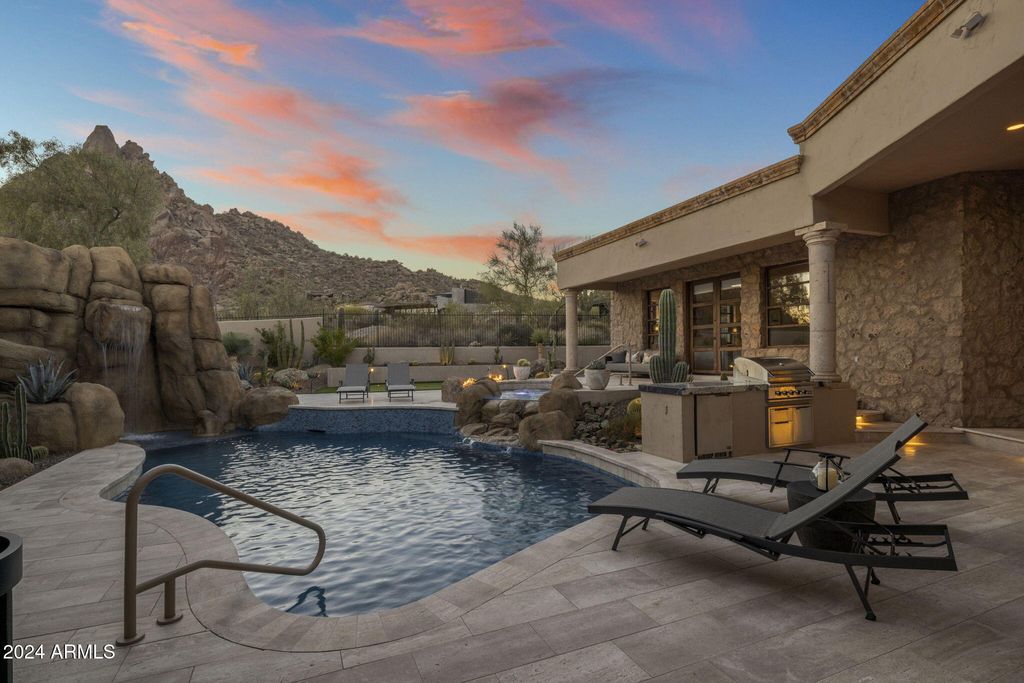 Image 56 of property listing at 26872 N 102ND Street, Scottsdale, AZ 85262
