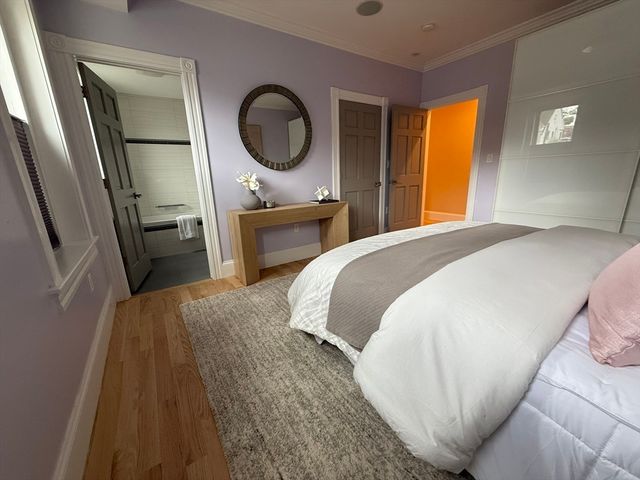 152 Harvard St. 2, Brookline, MA 02446