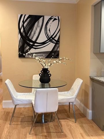 152 Harvard St. 2, Brookline, MA 02446
