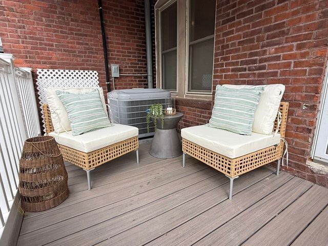 152 Harvard St. 2, Brookline, MA 02446