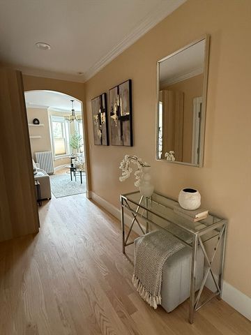 152 Harvard St. 2, Brookline, MA 02446
