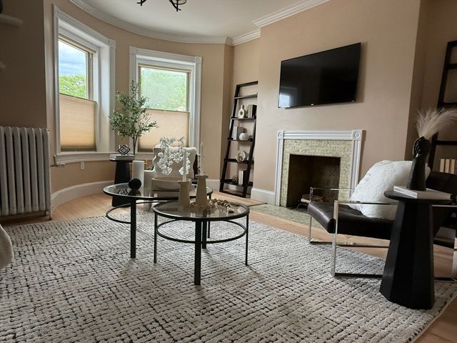 152 Harvard St. 2, Brookline, MA 02446