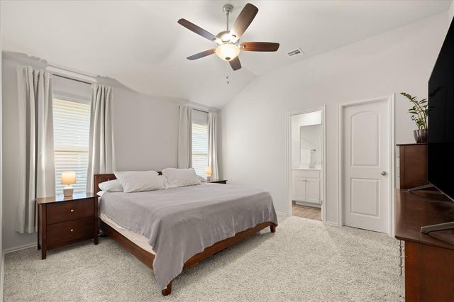 19904 Taggert Drive, Edmond, OK 73012