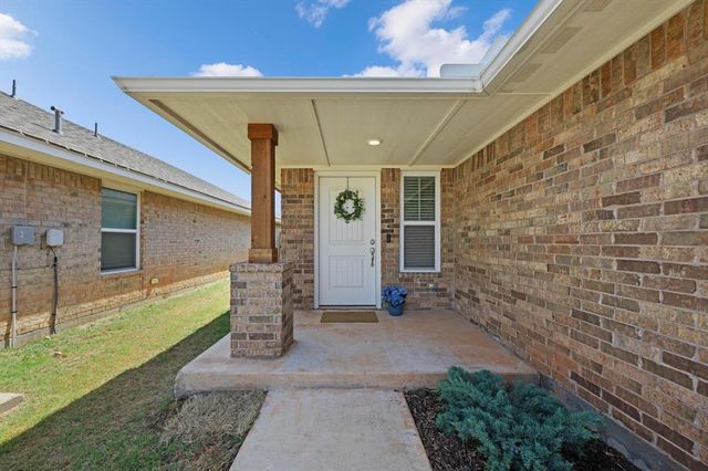 19904 Taggert Drive, Edmond, OK 73012