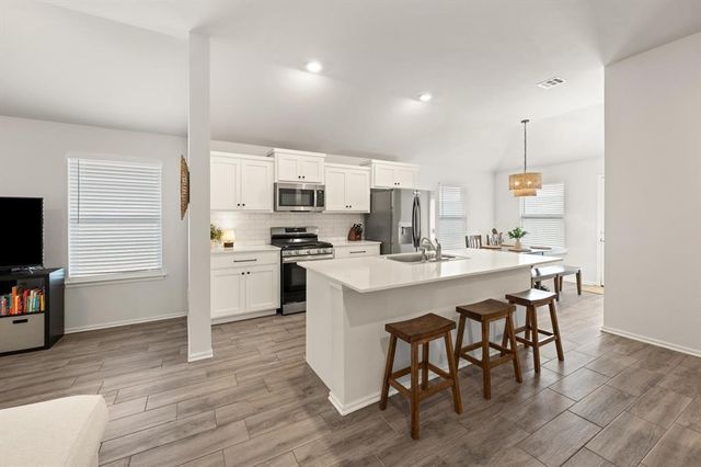 19904 Taggert Drive, Edmond, OK 73012