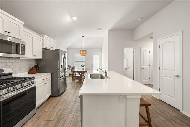 19904 Taggert Drive, Edmond, OK 73012