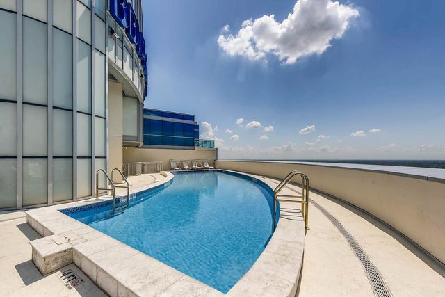 111-3 WASHINGTON STREET, Orlando, FL 32801