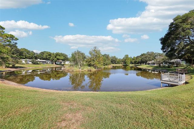 12 BRIGADOON CIRCLE, Leesburg, FL 34788
