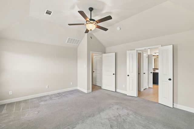 5610 Paradise Drive, Midlothian, TX 76065
