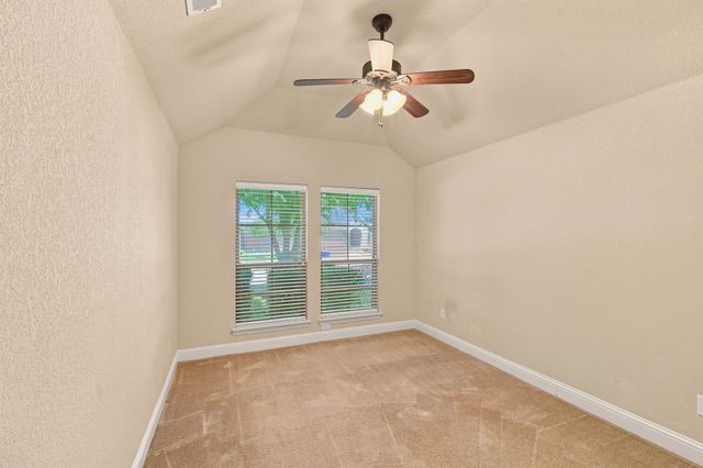5610 Paradise Drive, Midlothian, TX 76065