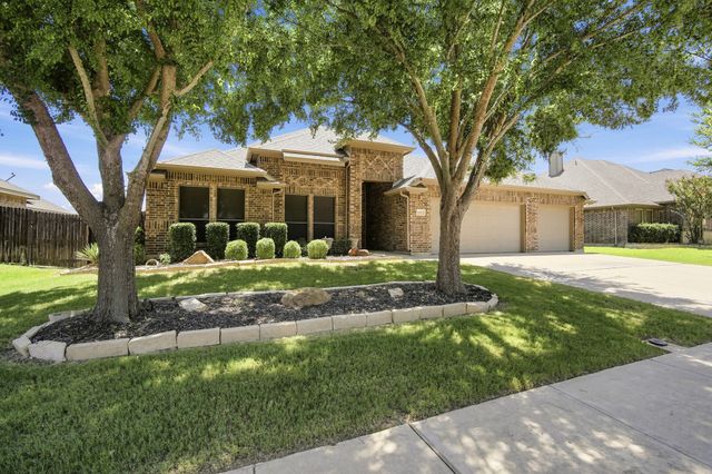 5610 Paradise Drive, Midlothian, TX 76065