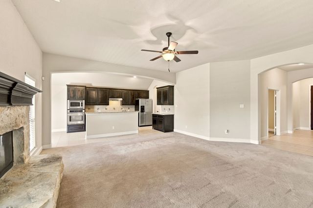 5610 Paradise Drive, Midlothian, TX 76065