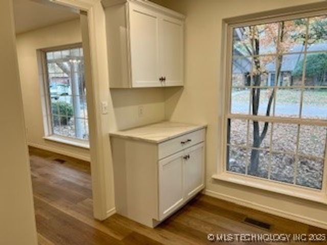 4120 S Maple Avenue E, Broken Arrow, OK 74011