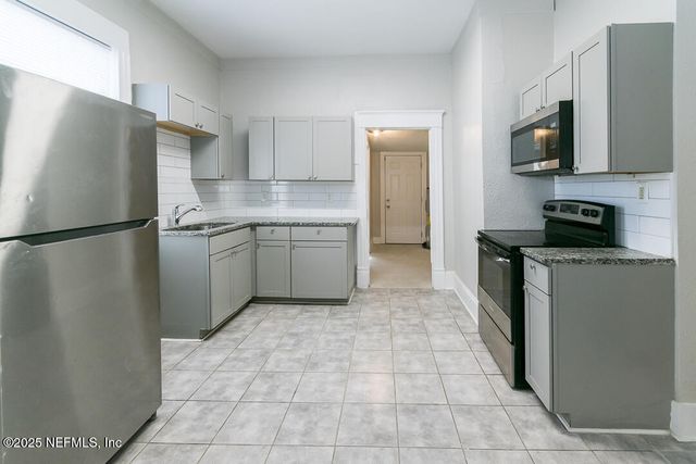1342 GOLFAIR Boulevard, Jacksonville, FL 32209