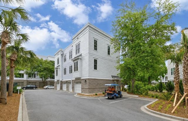 200 River Landing Drive Unit 102e, Daniel Island, SC 29492