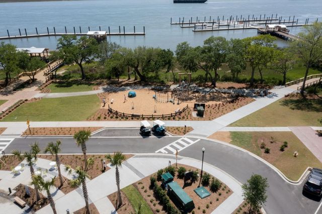 200 River Landing Drive Unit 102e, Daniel Island, SC 29492