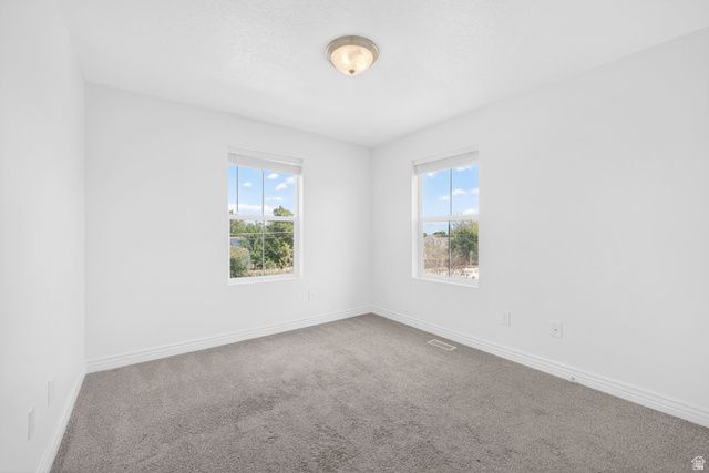 4628 W OYSTER SHELL RD, South Jordan, UT 84009