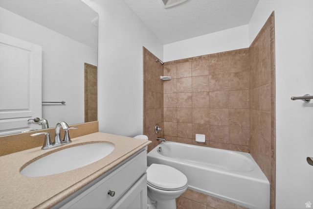 4628 W OYSTER SHELL RD, South Jordan, UT 84009
