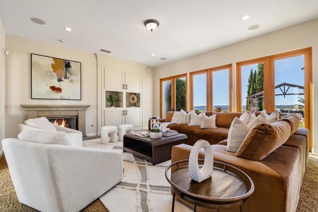 12380 Angouleme Ct, San Diego, CA 92130