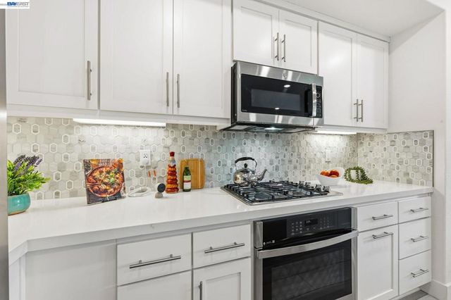 5581 Dublin Blvd, Dublin, CA 94568