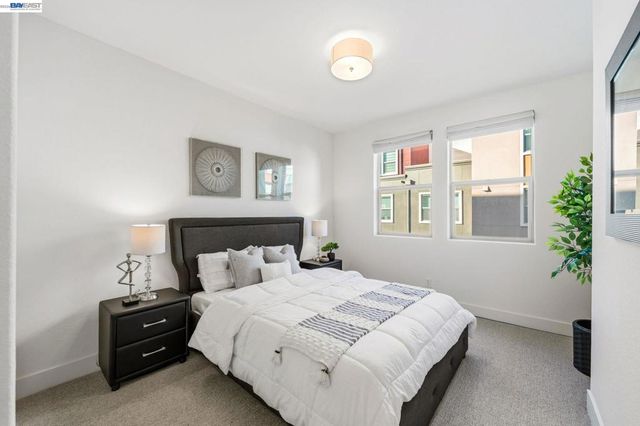 5581 Dublin Blvd, Dublin, CA 94568