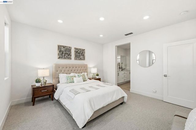 5581 Dublin Blvd, Dublin, CA 94568