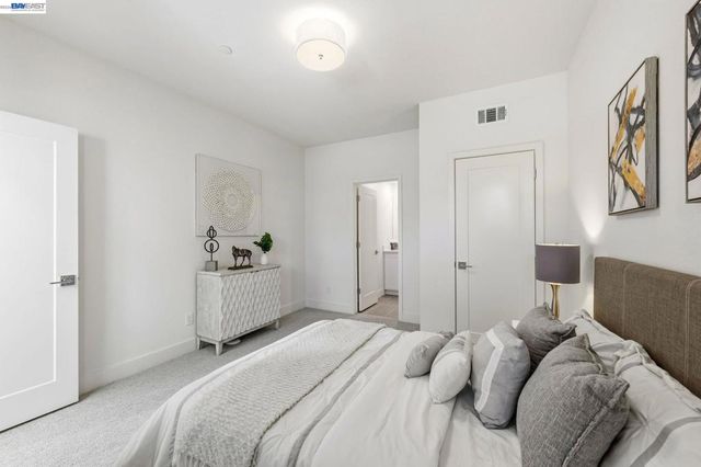 5581 Dublin Blvd, Dublin, CA 94568