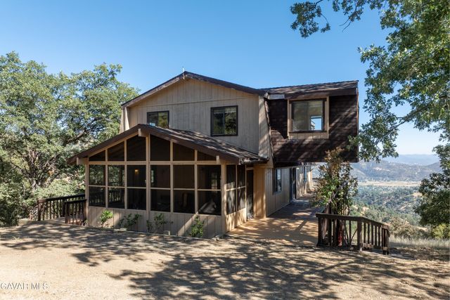 30131 Starland Drive, Tehachapi, CA 93561