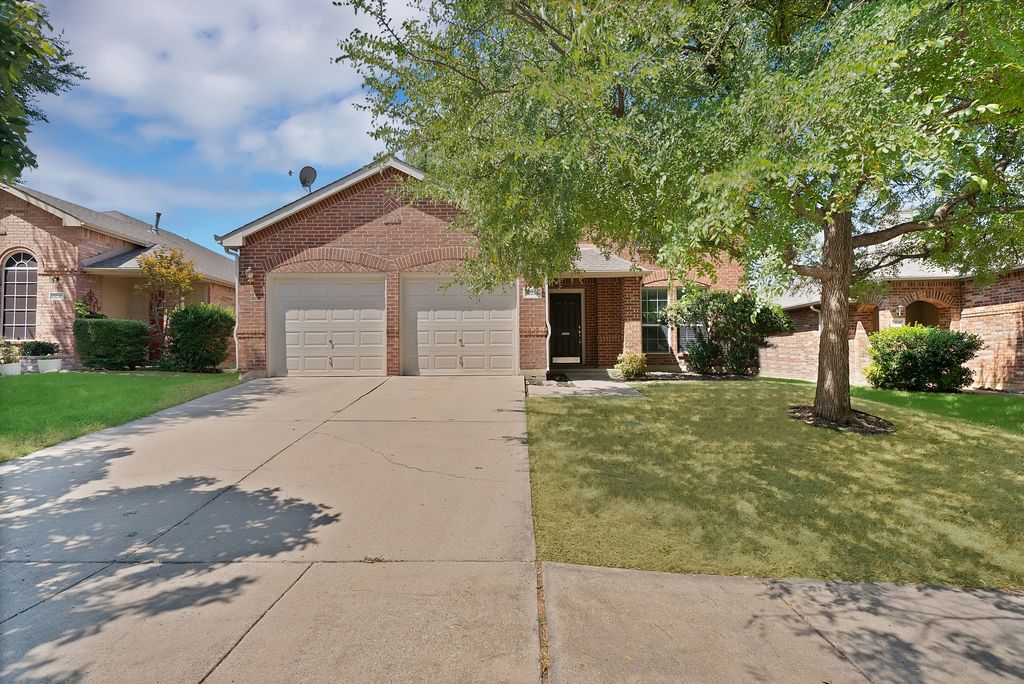 13241 Ridgepointe Road, Fort Worth, TX 76244 — exterior