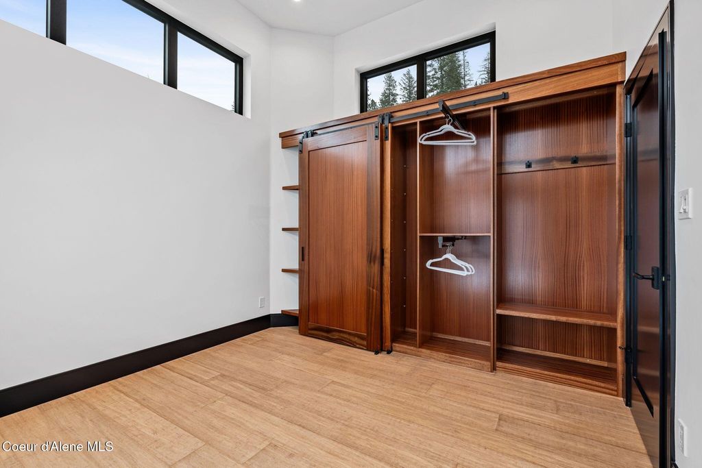 1808 Garfield Bay Rd, Sagle, ID 83860 photo 32