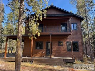 3876 Rainbow Drive, Island Park, ID 83429