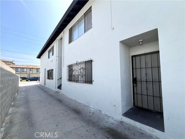 12915 Doty Avenue B, Hawthorne, CA 90250