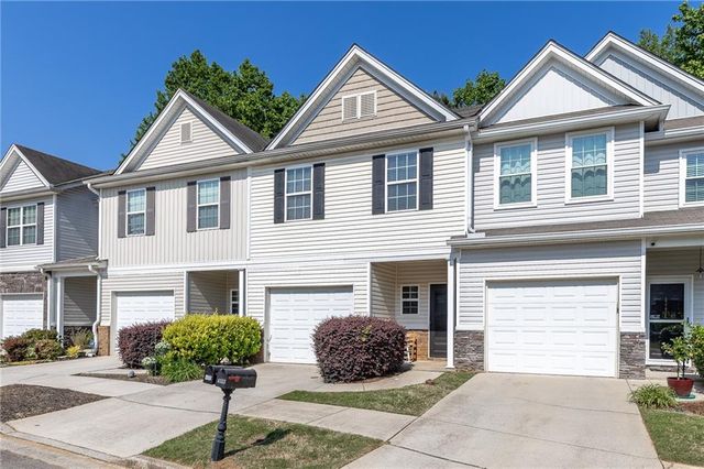 4775 Beacon Ridge Lane, Flowery Branch, GA 30542