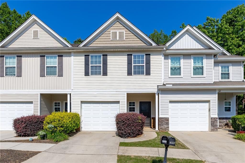 4775 Beacon Ridge Lane, Flowery Branch, GA 30542