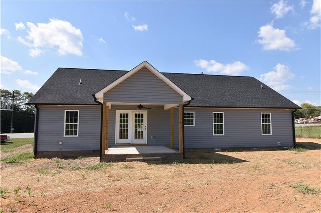 311 Cedar Lodge Road, Thomasville, NC 27360