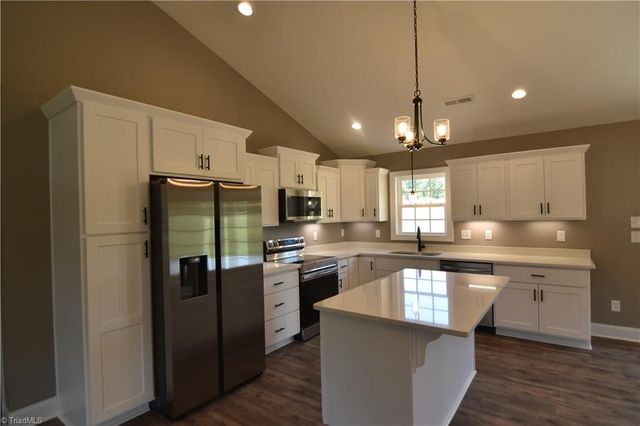 311 Cedar Lodge Road, Thomasville, NC 27360