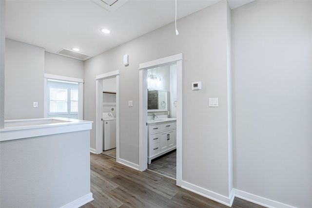 8423 Berry Brush Lane, Houston, TX 77022