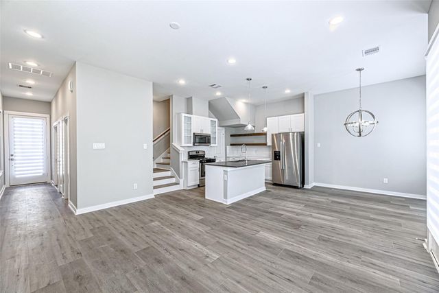 8423 Berry Brush Lane, Houston, TX 77022