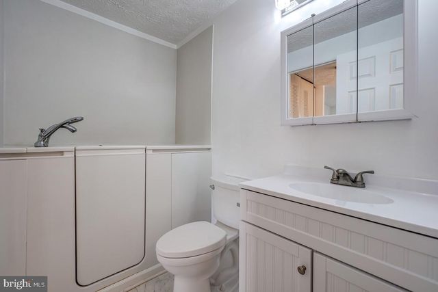 2880 S MEADE ST, Arlington, VA 22206