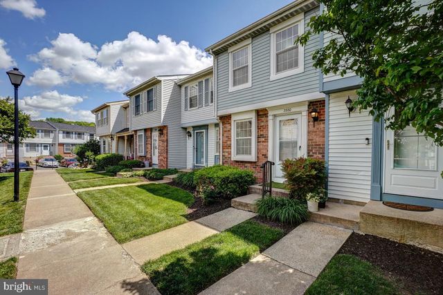 2880 S MEADE ST, Arlington, VA 22206