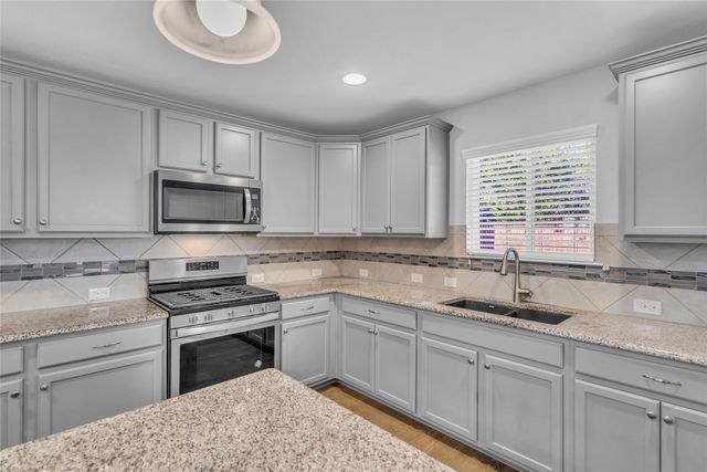 8845 Twin Pines Lane, Frisco, TX 75036