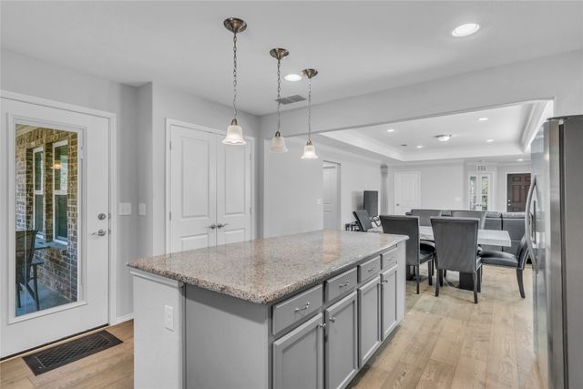 8845 Twin Pines Lane, Frisco, TX 75036