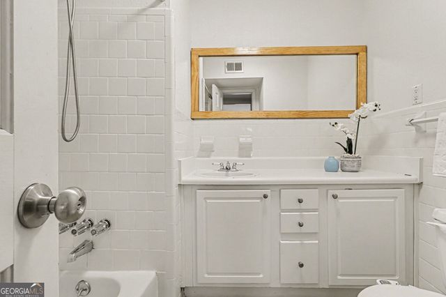 1101 Collier Road NW N4, Atlanta, GA 30318