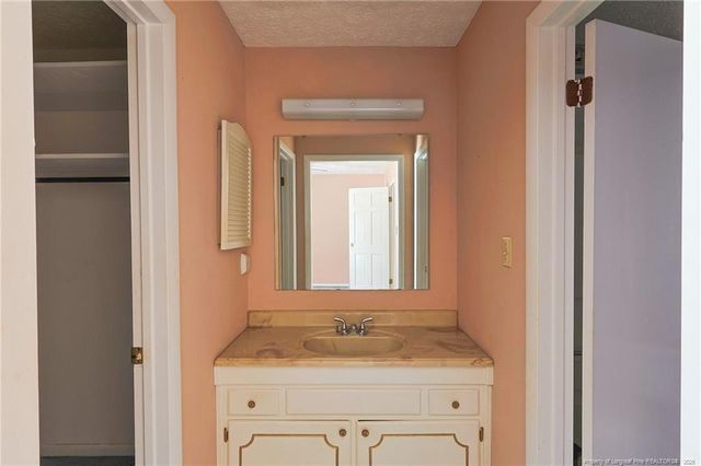 3305 Margate Place, Hope Mills, NC 28348