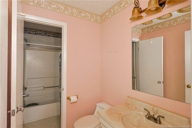 3305 Margate Place, Hope Mills, NC 28348