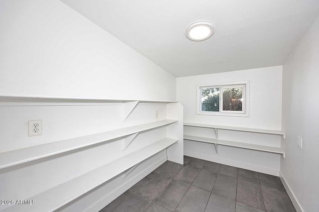 8302 E INDIANOLA Avenue, Scottsdale, AZ 85251