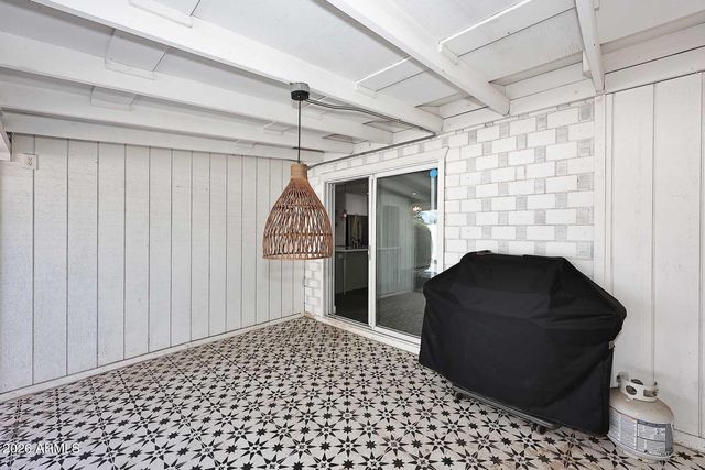 8302 E INDIANOLA Avenue, Scottsdale, AZ 85251