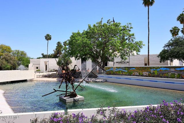 8302 E INDIANOLA Avenue, Scottsdale, AZ 85251