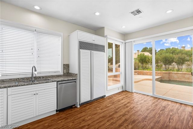 8490 Carmel Ridge Court, Las Vegas, NV 89113