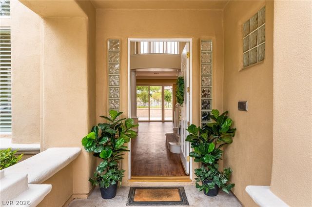8490 Carmel Ridge Court, Las Vegas, NV 89113
